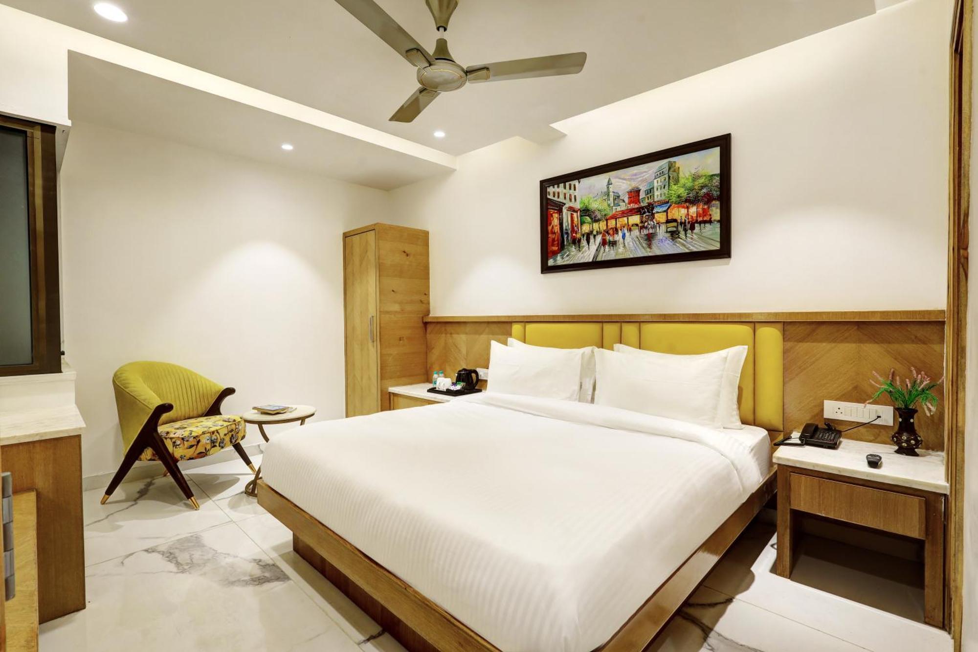 Hotel Namaste Hindustan Just A Minute Away From New Delhi Railway Station And Connaught Place Exterior photo