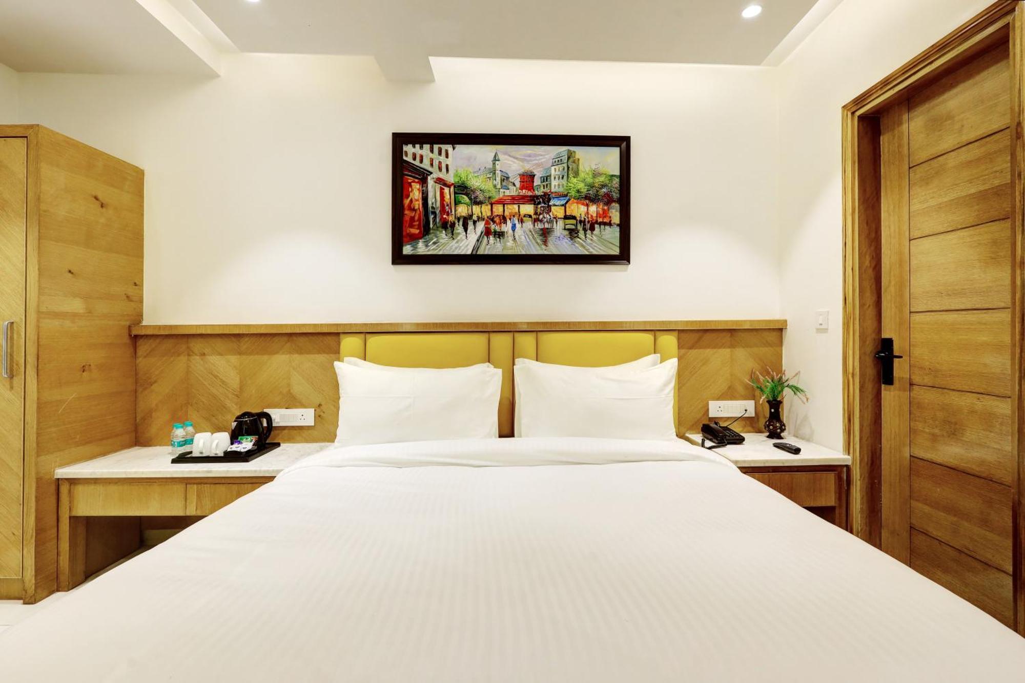 Hotel Namaste Hindustan Just A Minute Away From New Delhi Railway Station And Connaught Place Exterior photo
