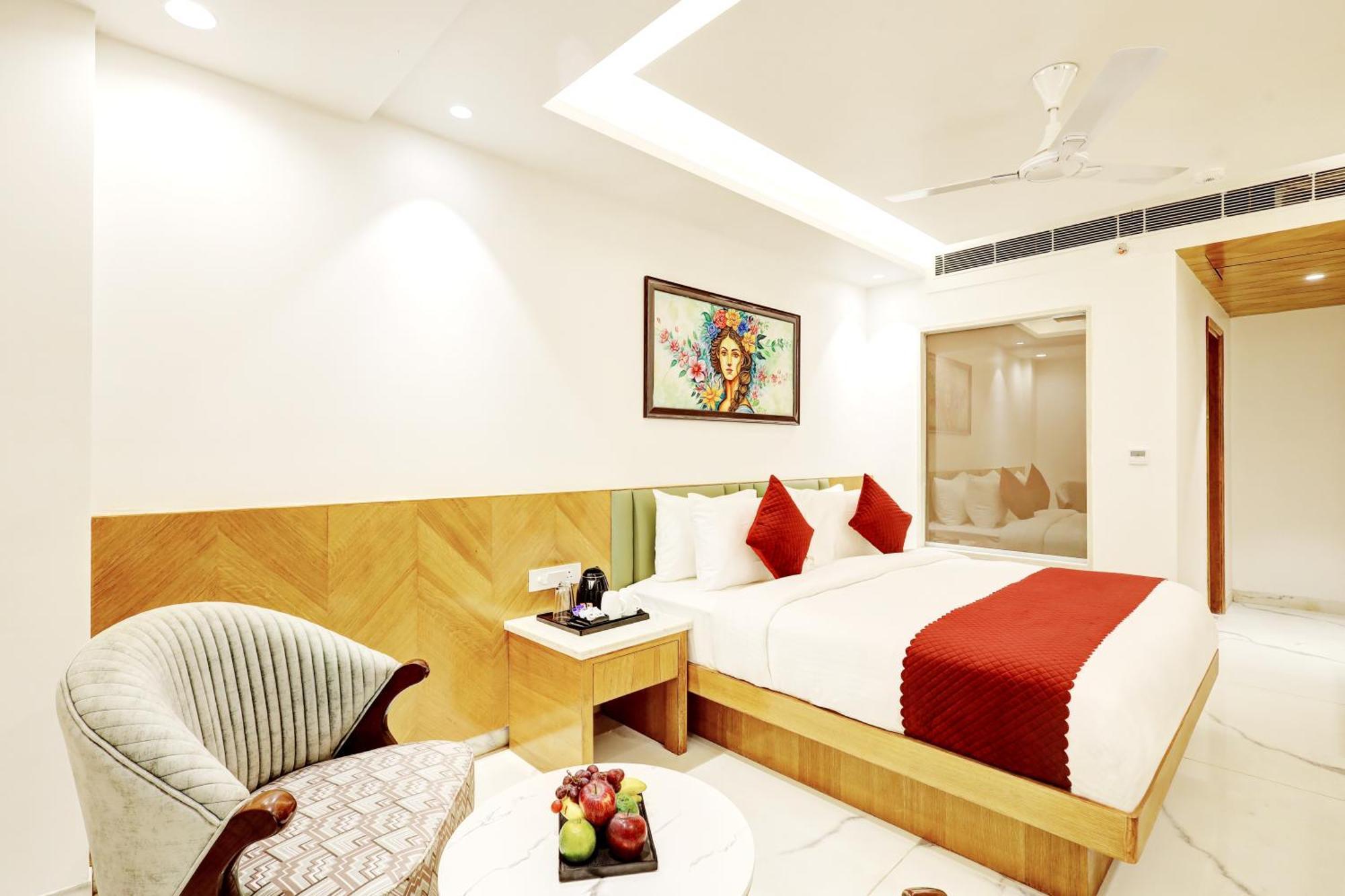 Hotel Namaste Hindustan Just A Minute Away From New Delhi Railway Station And Connaught Place Exterior photo