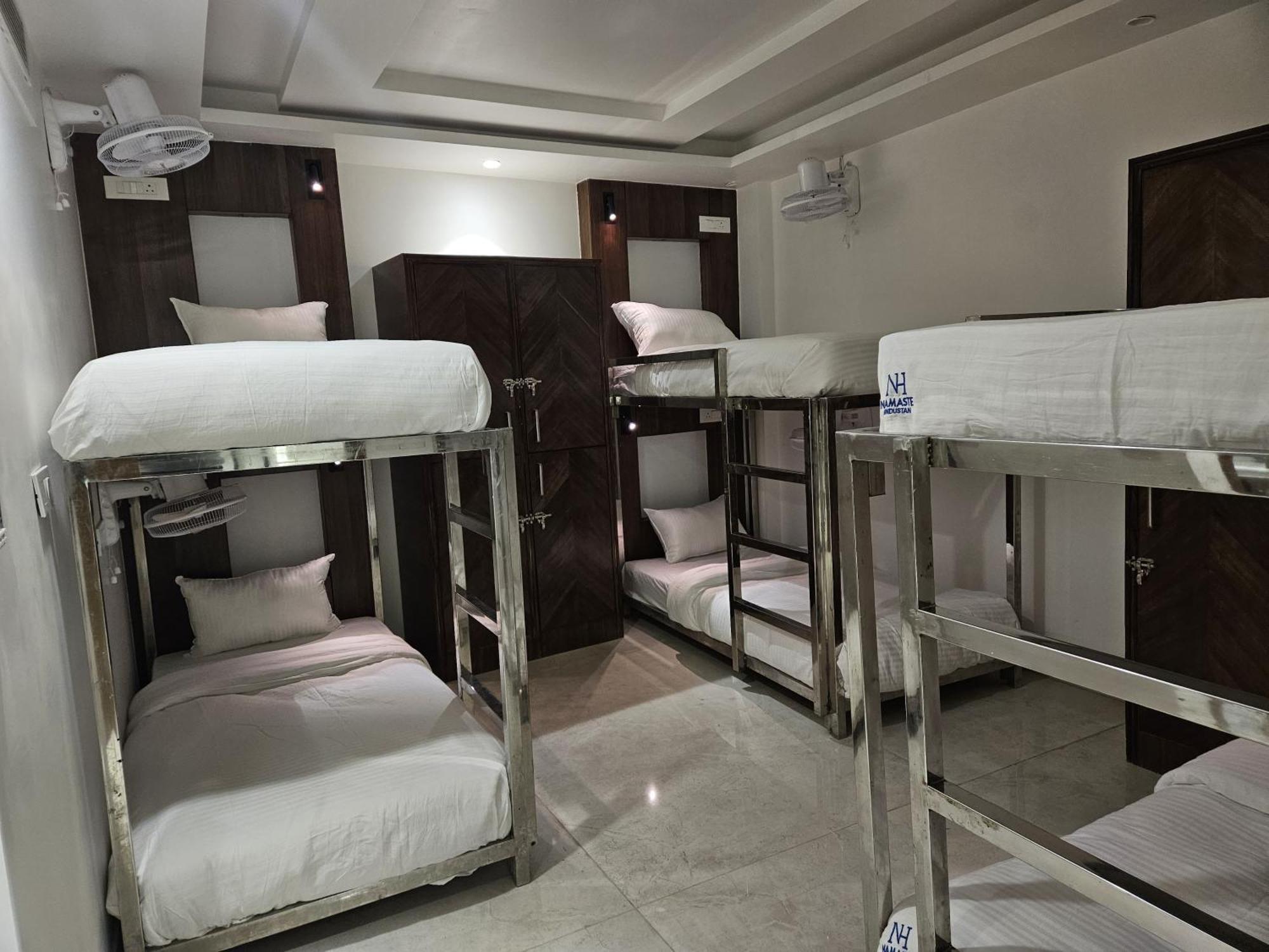 Hotel Namaste Hindustan Just A Minute Away From New Delhi Railway Station And Connaught Place Exterior photo